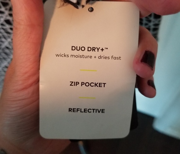 Champion C9 athletic top NWT - Picture 6 of 6